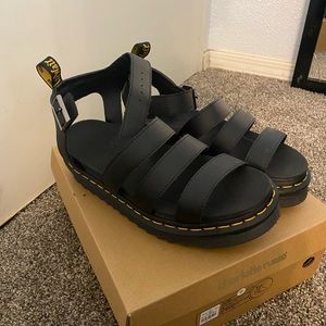 Brand new, fits more like a 10